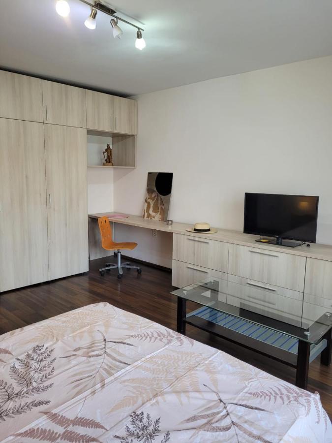 Peaceful Loft Daire Bükreş Dış mekan fotoğraf